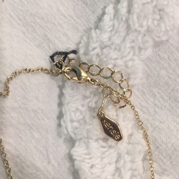 NWOT kensie long pendant - hammered circle - Picture 4 of 4